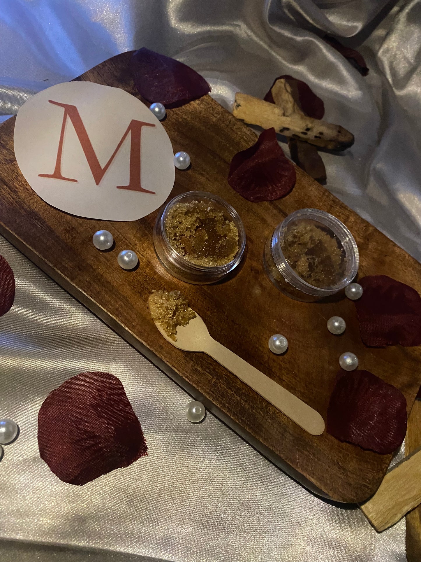 Velours Kiss Luxe Lip Polish