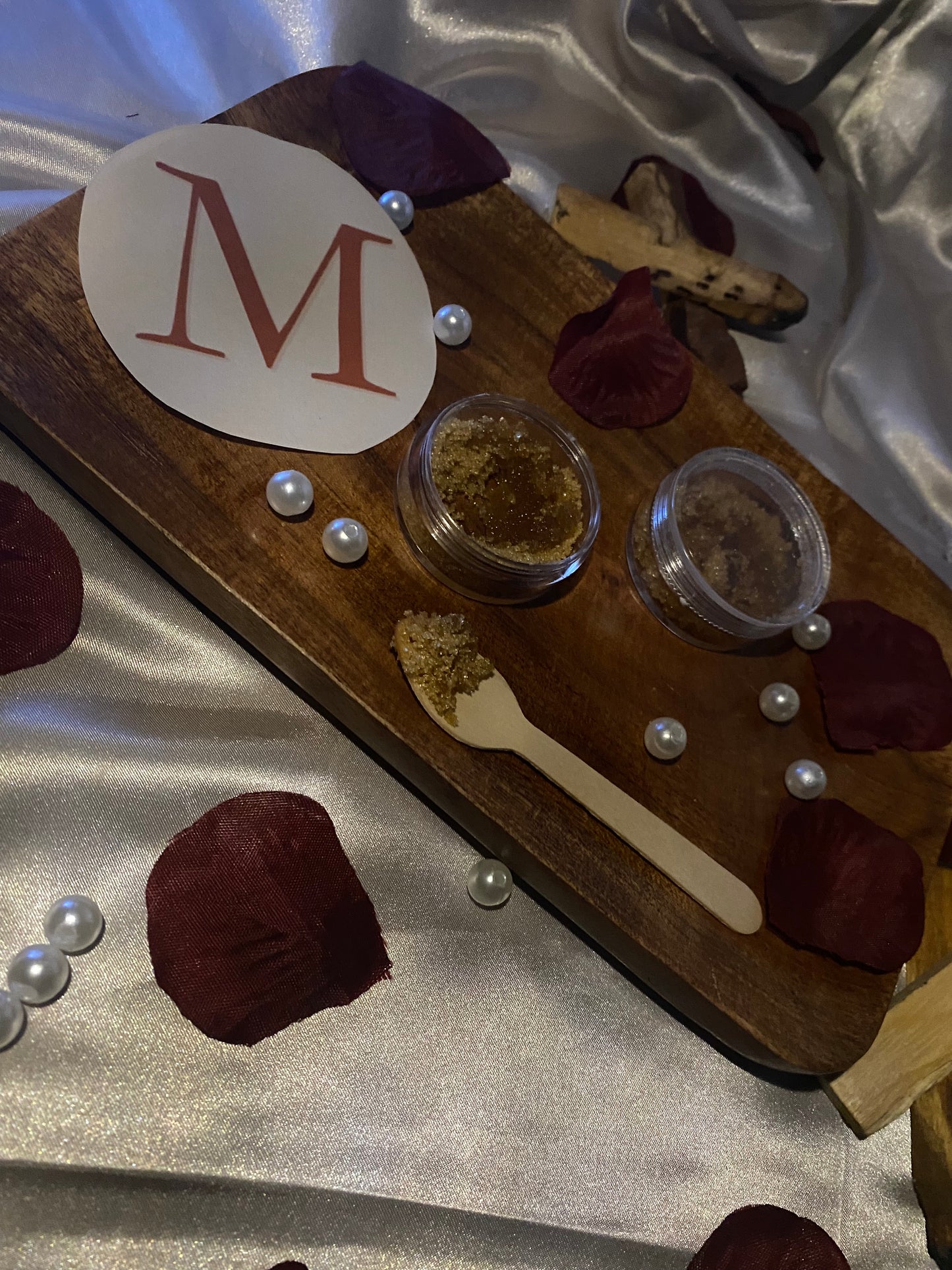 Velours Kiss Luxe Lip Polish